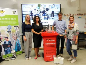 Foto vom Start der E-Waste Races in Bonn