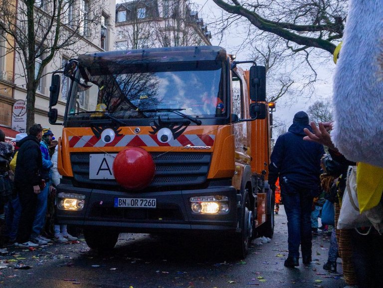 bonnorange Karnevalswagen 2026